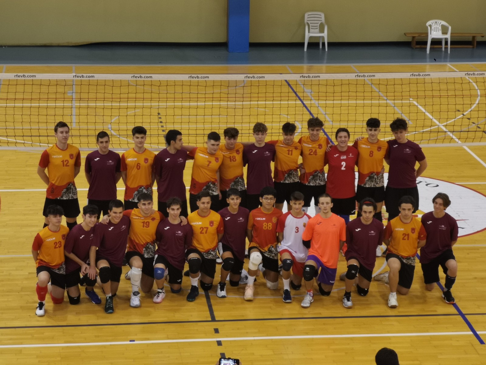 FULMINANTES VICTORIAS DE LOS EQUIPOS JUVENIL Y JUNIOR DEL CV CUENCA