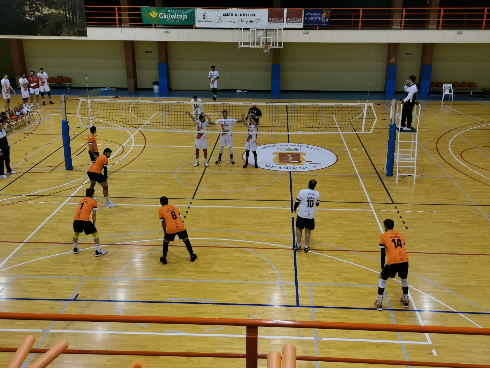DURO REVÉS PARA UN CV CUENCA QUE SUFRE UNA REMONTADA EN CASA (1-3)
