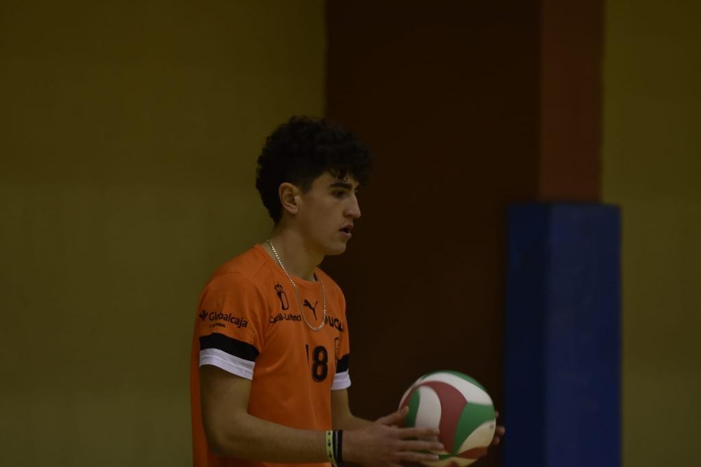 LA FORTUNA NO LE SONRÍE AL CV CUENCA Y CAE EN SU DUELO ANTE EL CARAVACA (3-1)