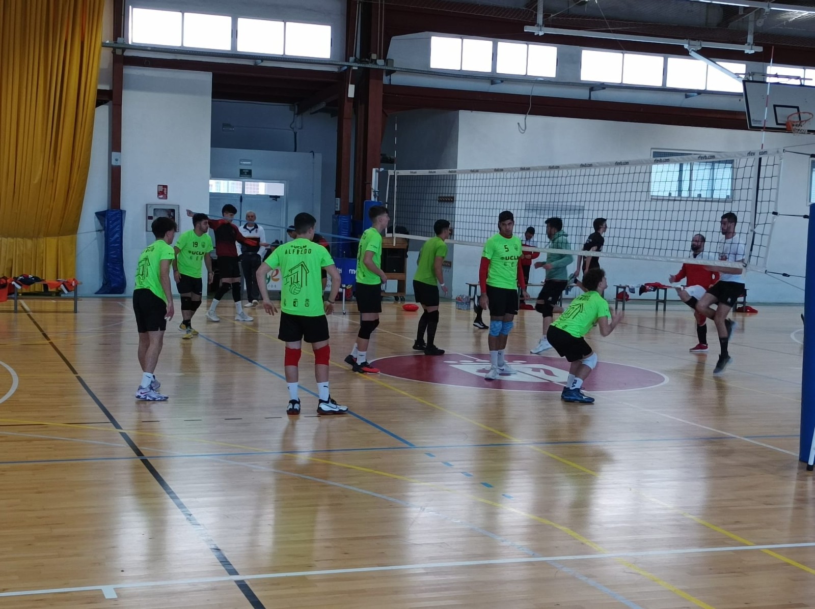 EL CV CUENCA SE COMPLICA LA PERMANENCIA TRAS SUCUMBIR ANTE EL VINARÓS (3-1)