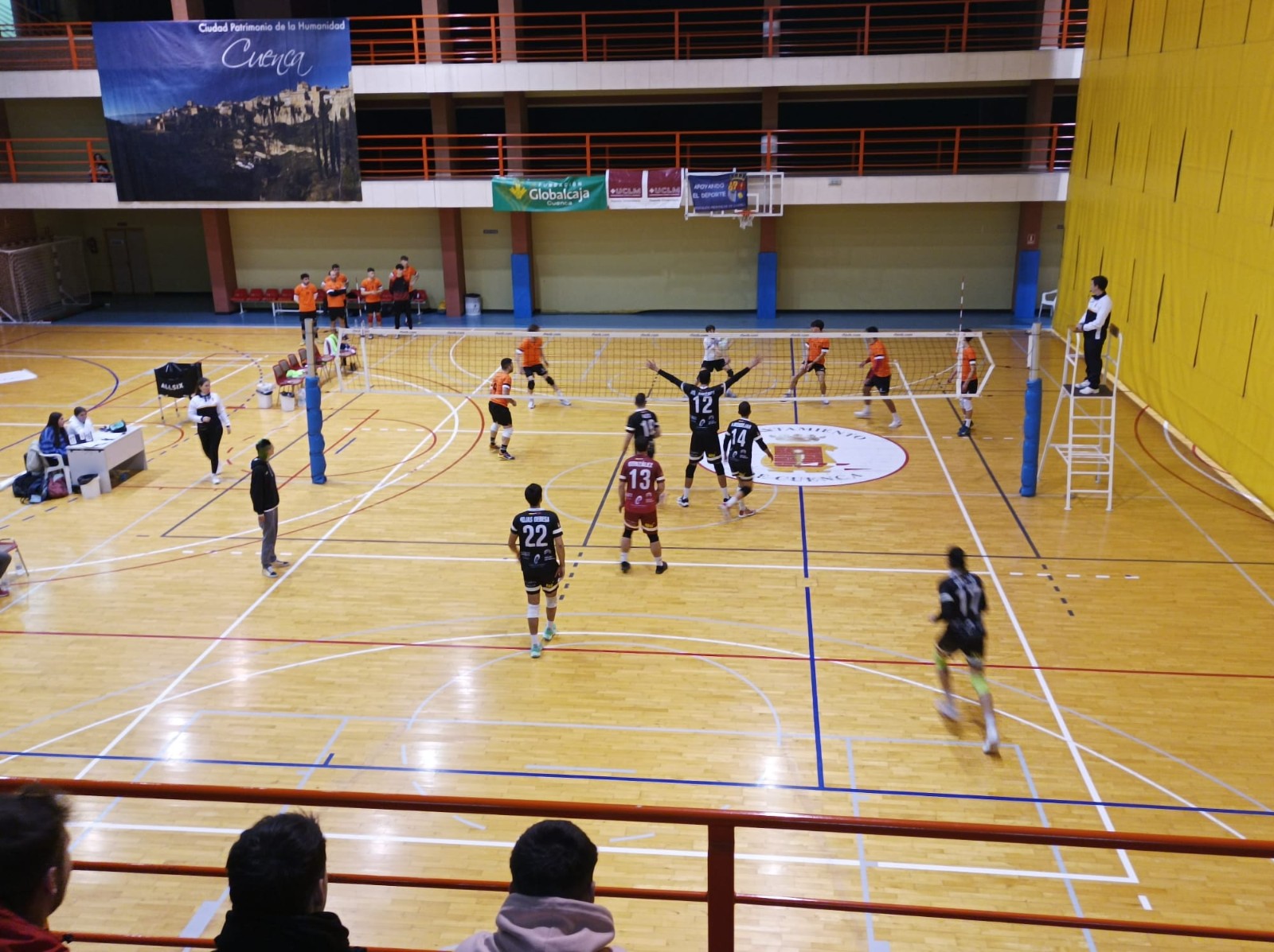 EL CV CUENCA CAE EN EL TIE BREAK TRAS TUTEAR AL LÍDER (2-3)